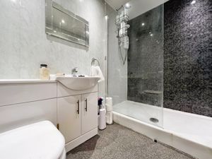 Photo 1- click for photo gallery